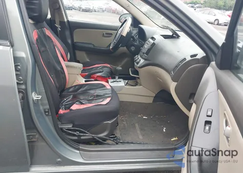 2009 Hyundai Elantra Gls z USA, uszkodzony, nr VIN KMHDU46DX9U739403